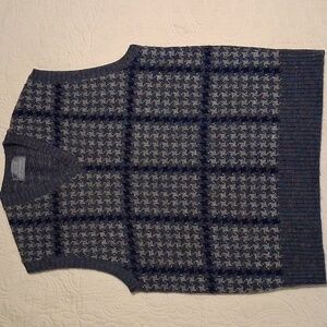 Grandpa Wool Blend Navy and Gray Houndstooth V-Neck Sweater Vest